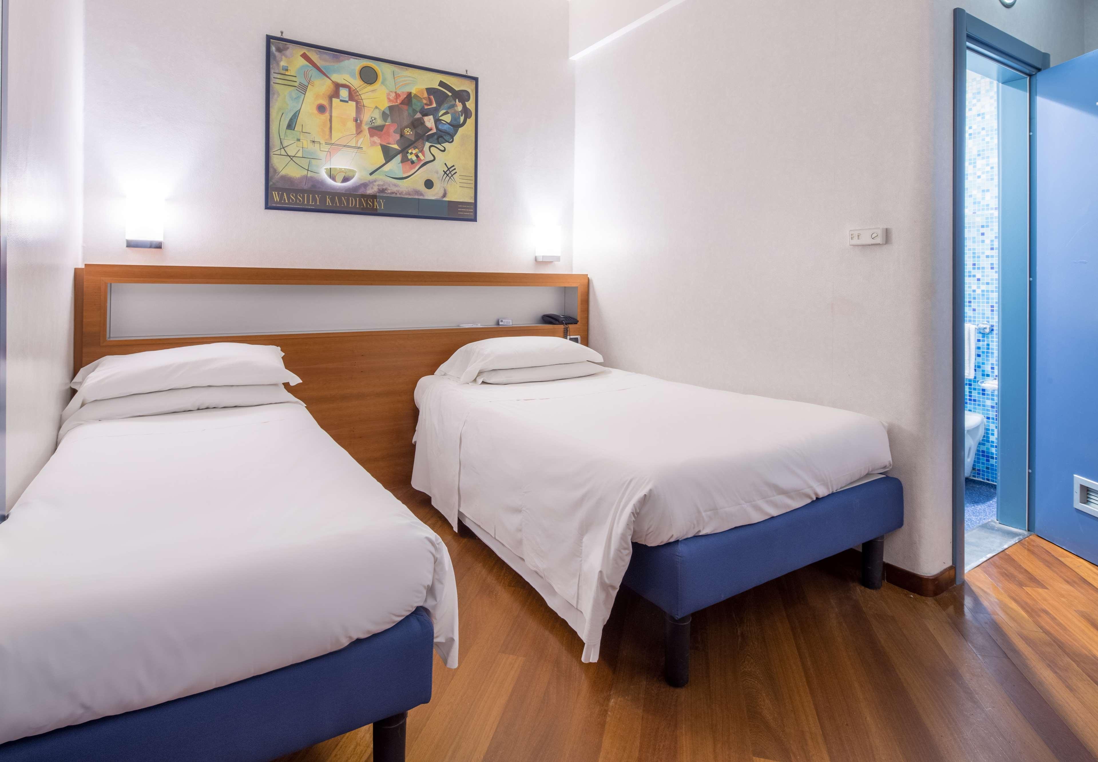 Best Western Hotel Plaza Napoli Ngoại thất bức ảnh